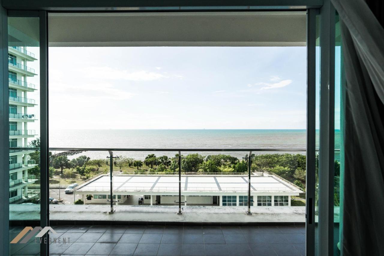 Bay Resort By Evernent Miri Bagian luar foto