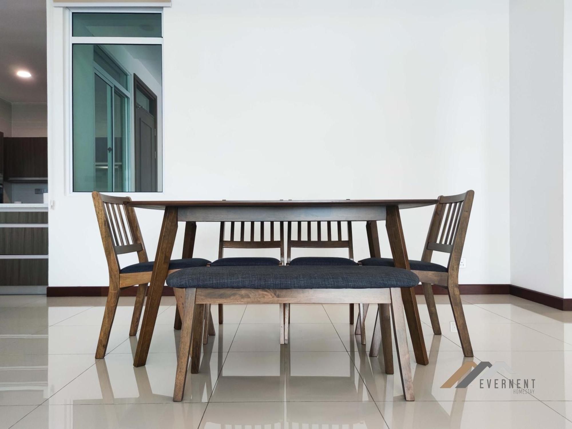 Bay Resort By Evernent Miri Bagian luar foto