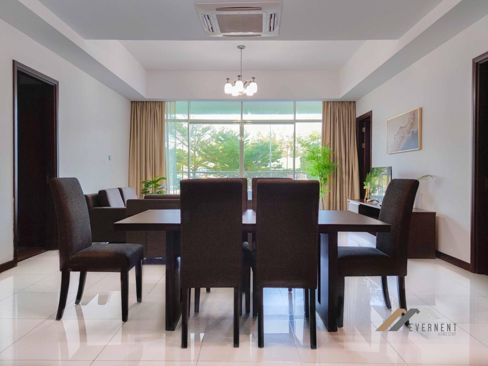 Bay Resort By Evernent Miri Bagian luar foto