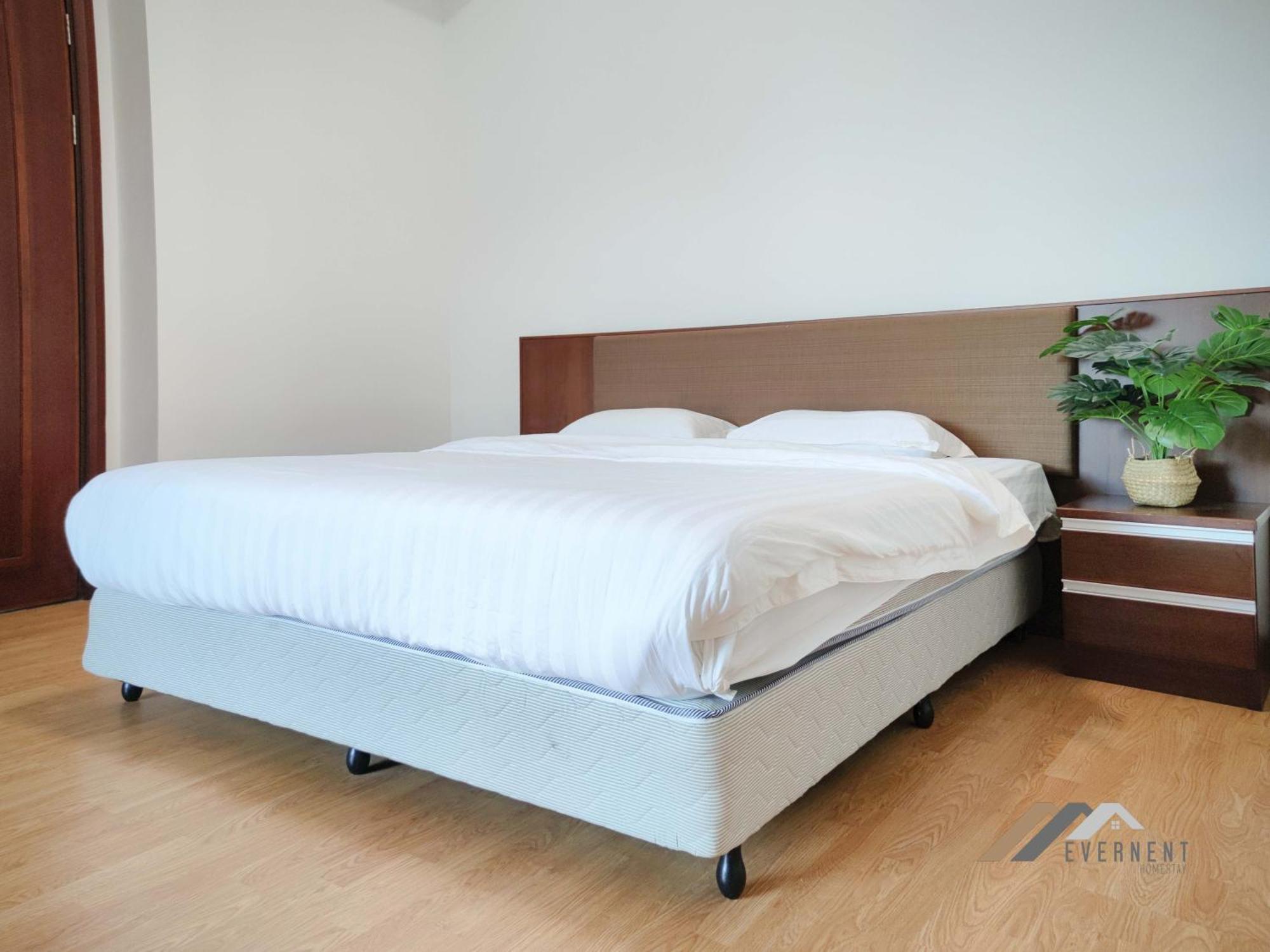 Bay Resort By Evernent Miri Bagian luar foto